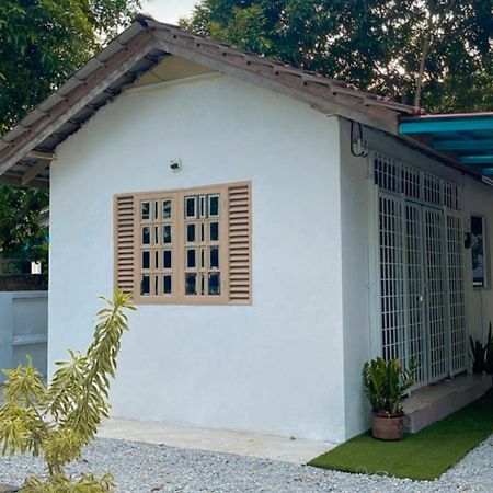 Kota Bharu Rs Desa Roomstay Экстерьер фото